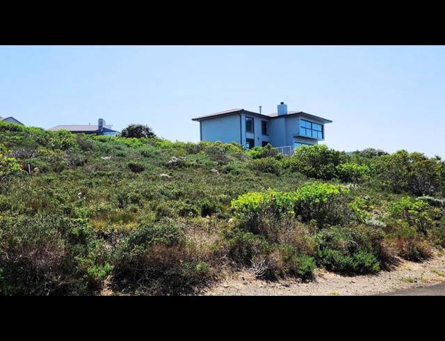 LAND FOR SALE IN VILLAGE ON SEA